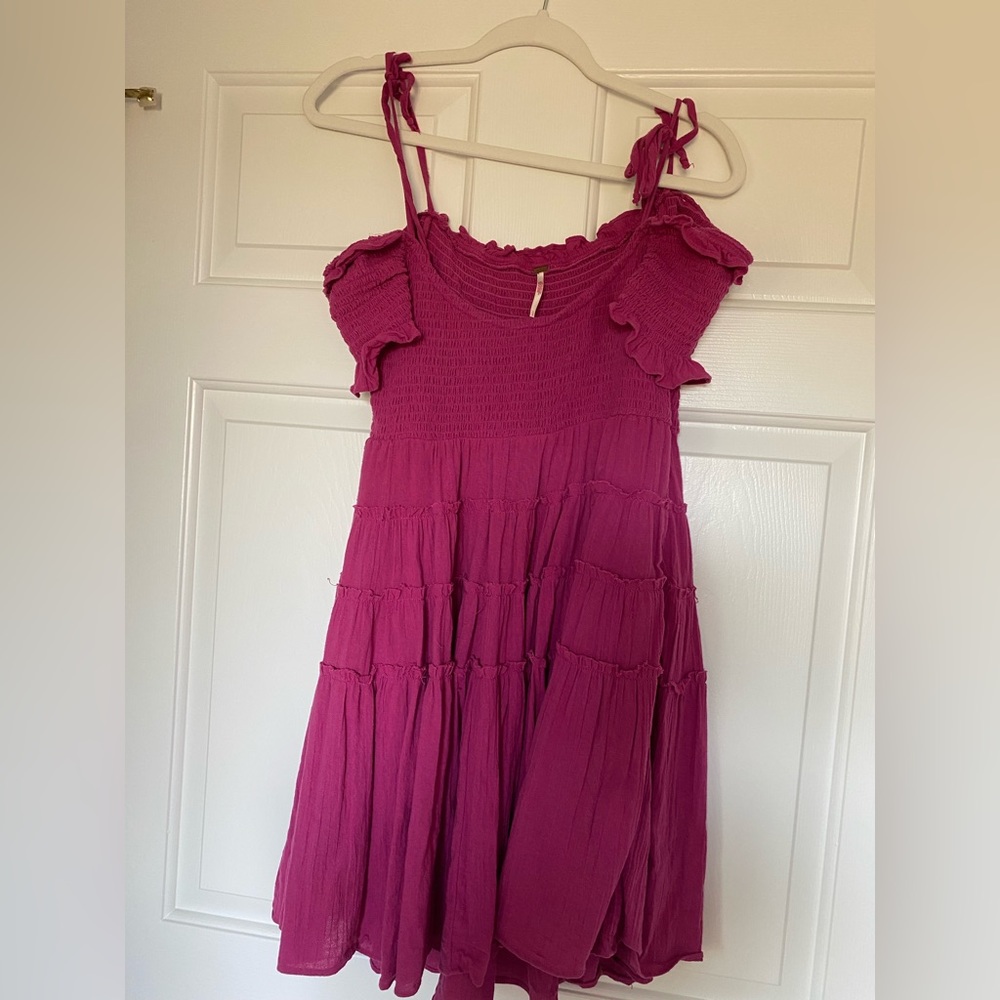 Free People pink summer dress - size small.